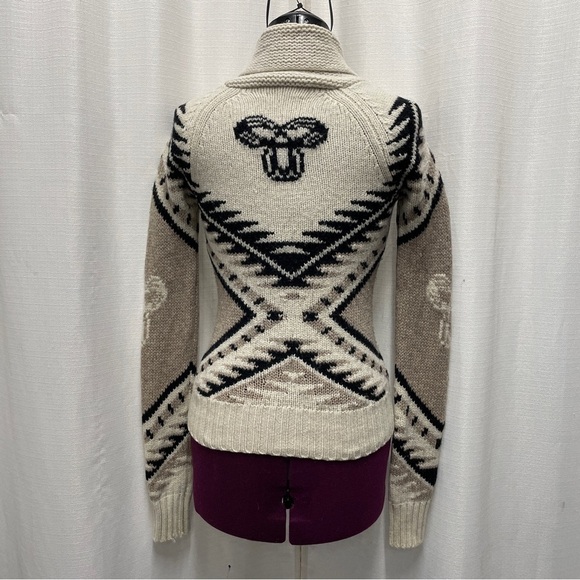 Tina knitted zip up wool sweater - Picture 12 of 16